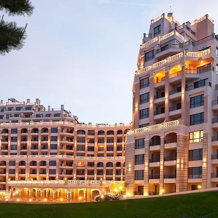 In Cabacum Beach Altın Kumlar