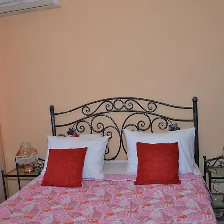 In Cabacum Beach Altın Kumlar